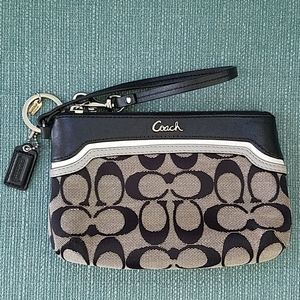 Coach Factory Outlet Wristlet
